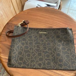Calvin Klein folio wristlet